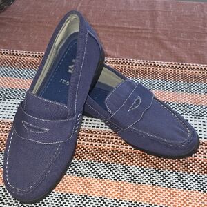 Izod Elegant Navy Loafers for Men